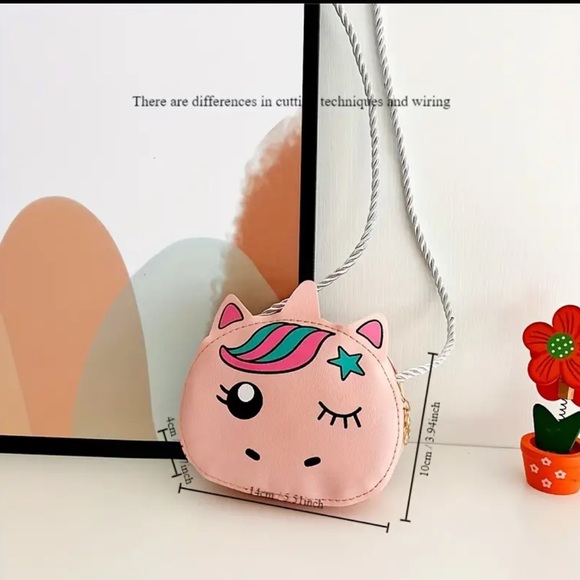 ‼️$7‼️ Cute Tiny Unicorn Purse with Rope Strap Zipper Closure 🦄 - Picture 12 of 14